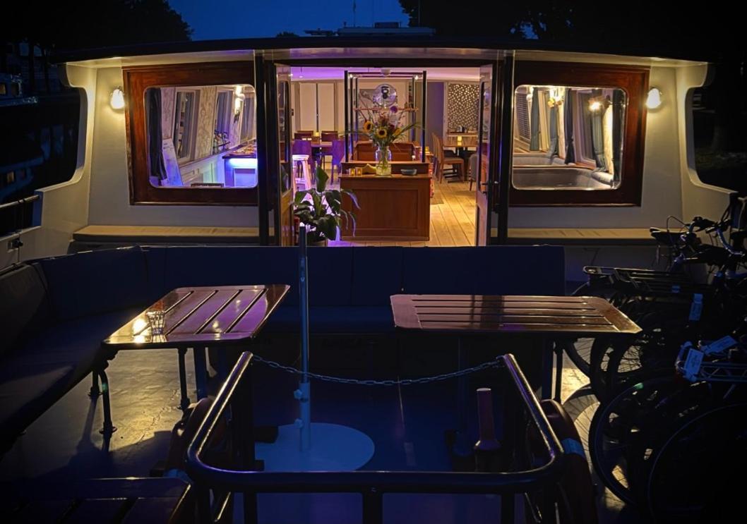 Unique Hotelboat Botel Lena Maria أمستردام المظهر الخارجي الصورة